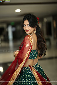 Nabha Natesh at Swayambhu Teaser Launch