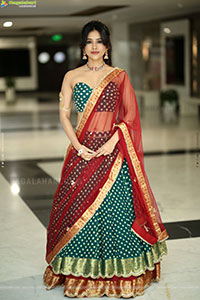 Nabha Natesh at Swayambhu Teaser Launch