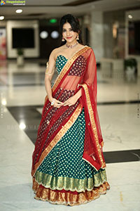 Nabha Natesh at Swayambhu Teaser Launch