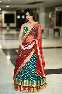 Nabha Natesh at Swayambhu Teaser Launch