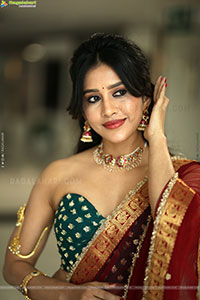 Nabha Natesh at Swayambhu Teaser Launch