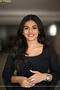 Nayan Sarika at Vishnu Vinyasam Movie Interview