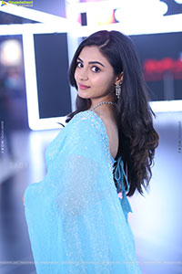 Nayan Sarika at Vishnu Vinyasam Teaser Launch Event