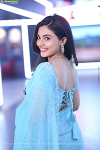 Nayan Sarika at Vishnu Vinyasam Teaser Launch Event