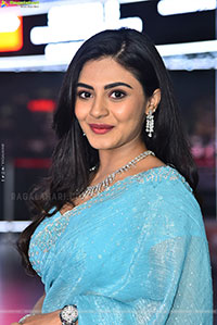 Nayan Sarika at Vishnu Vinyasam Teaser Launch Event