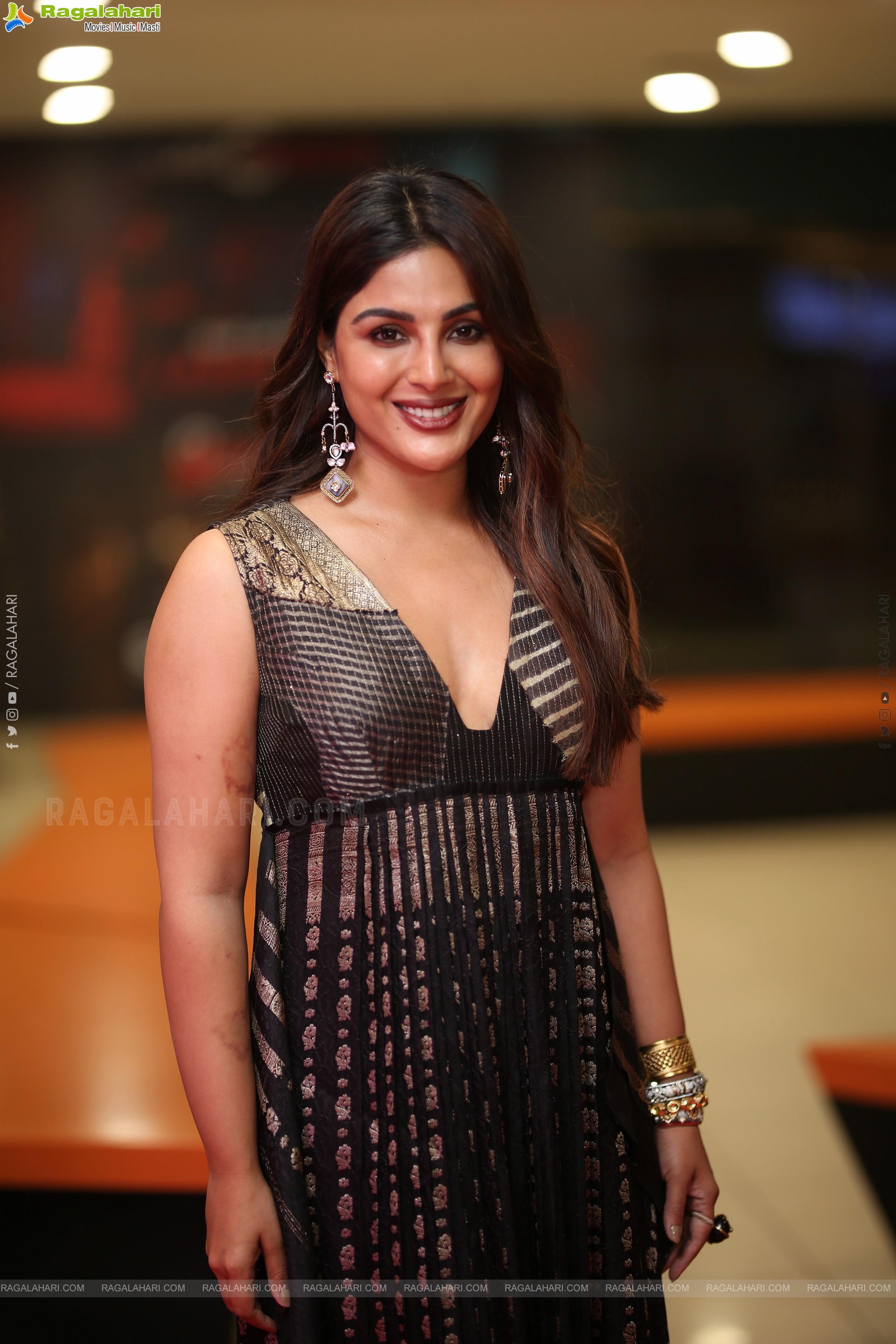 Samyuktha Menon at Swayambhu Teaser Launch, HD Gallery