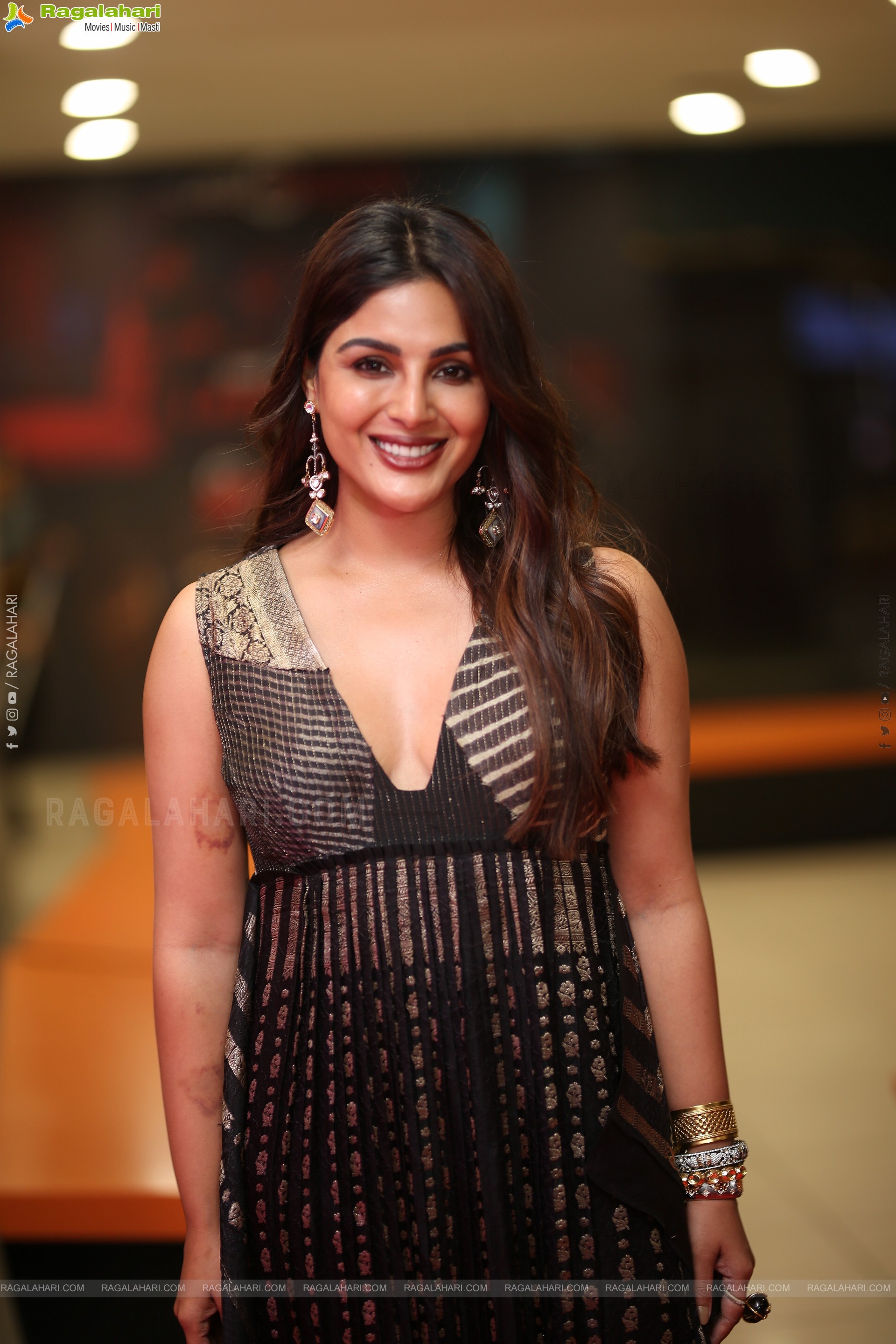 Samyuktha Menon at Swayambhu Teaser Launch, HD Gallery