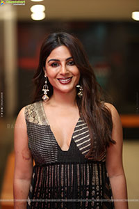 Samyuktha Menon at Swayambhu Teaser Launch, HD Gallery