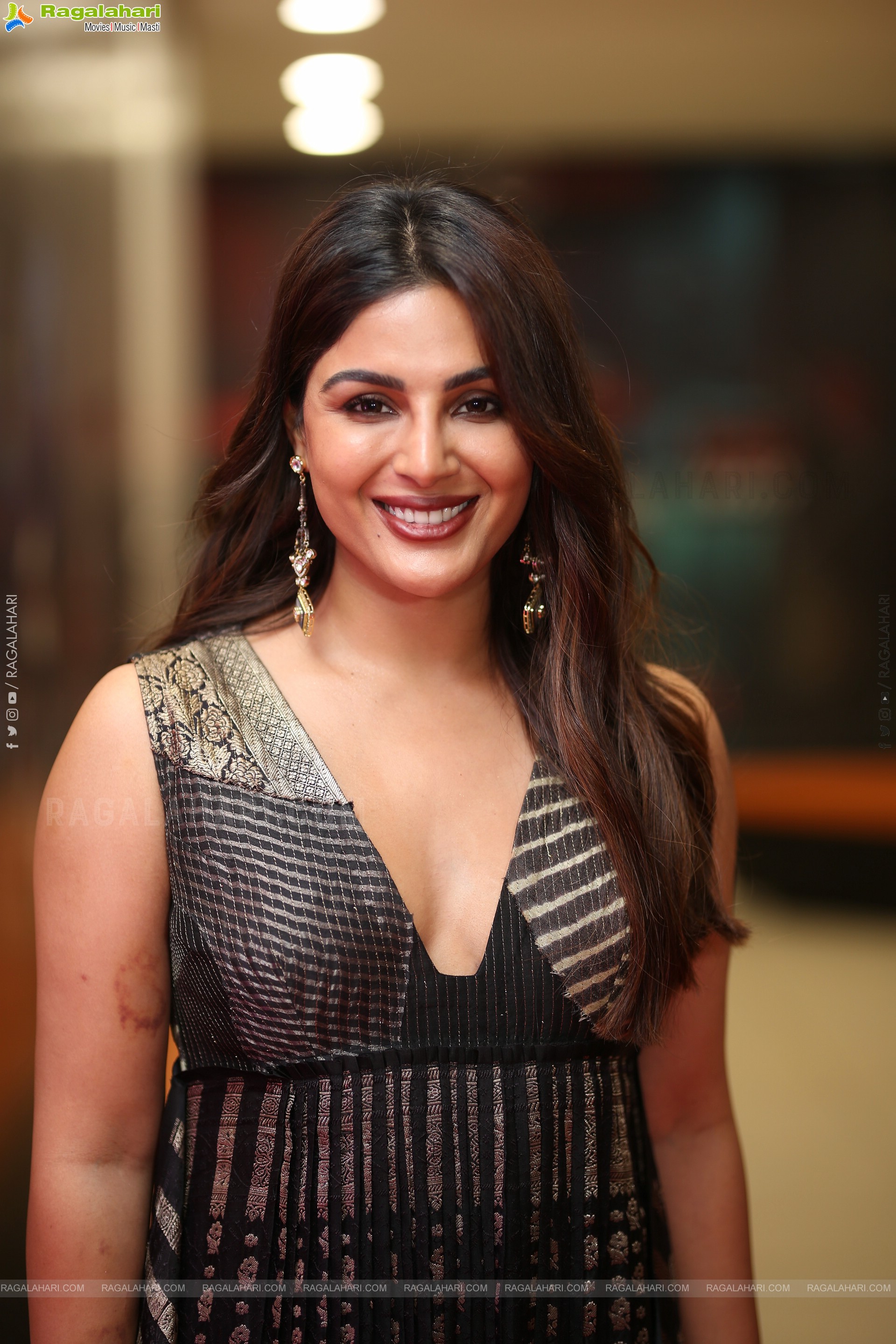 Samyuktha Menon at Swayambhu Teaser Launch, HD Gallery