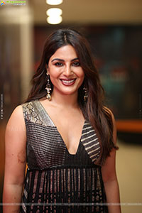 Samyuktha Menon at Swayambhu Teaser Launch, HD Gallery