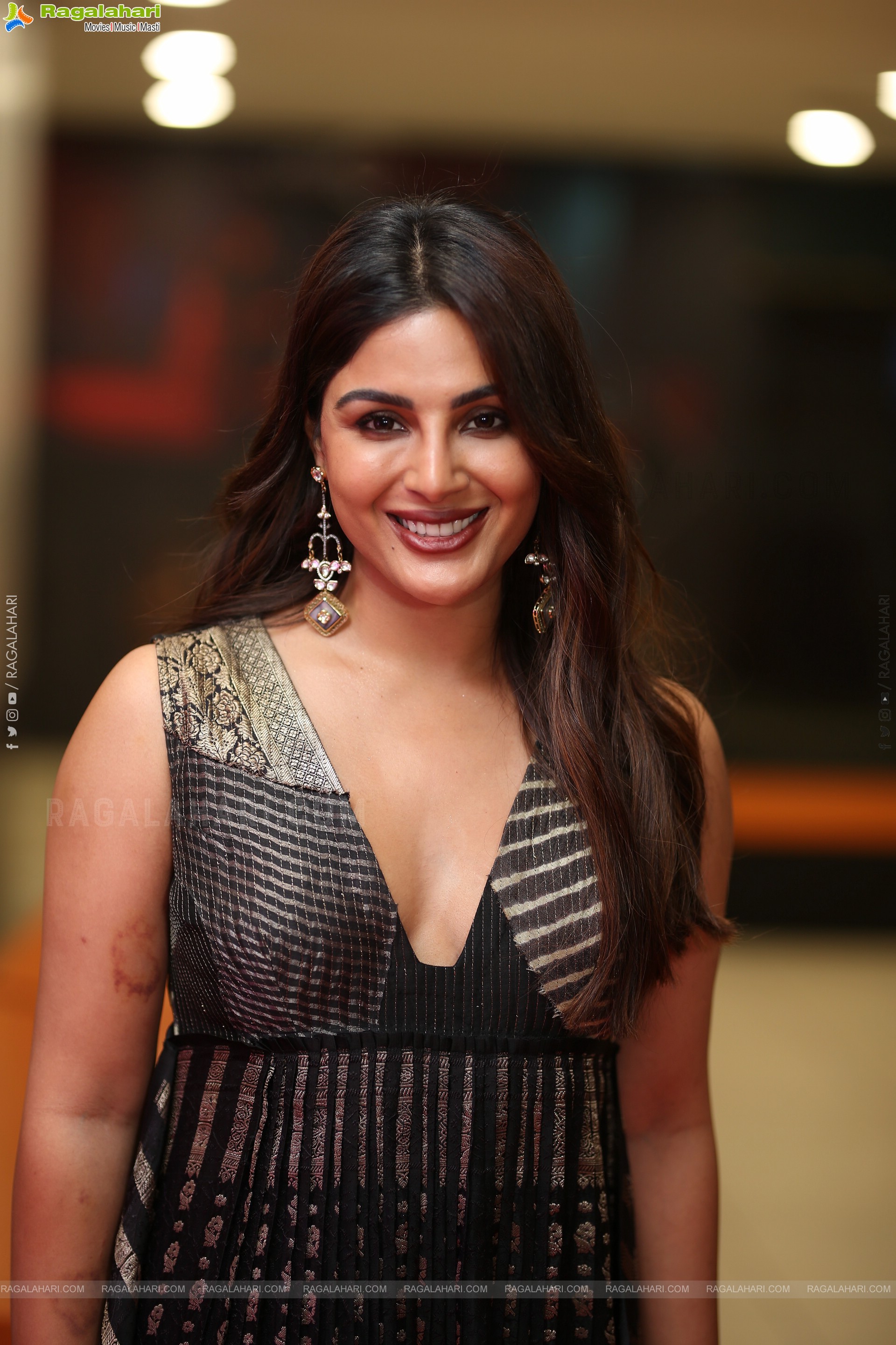 Samyuktha Menon at Swayambhu Teaser Launch, HD Gallery