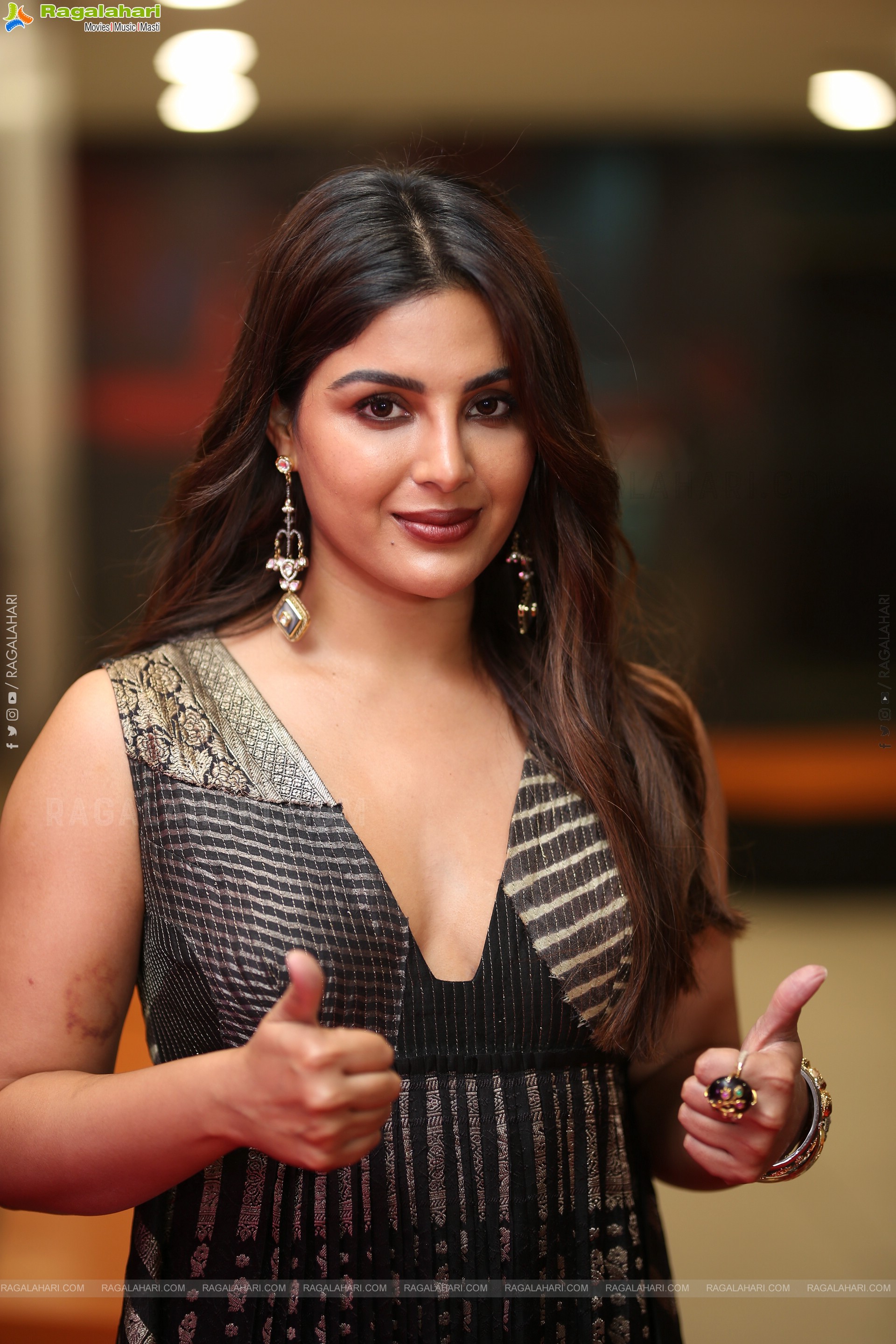 Samyuktha Menon at Swayambhu Teaser Launch, HD Gallery