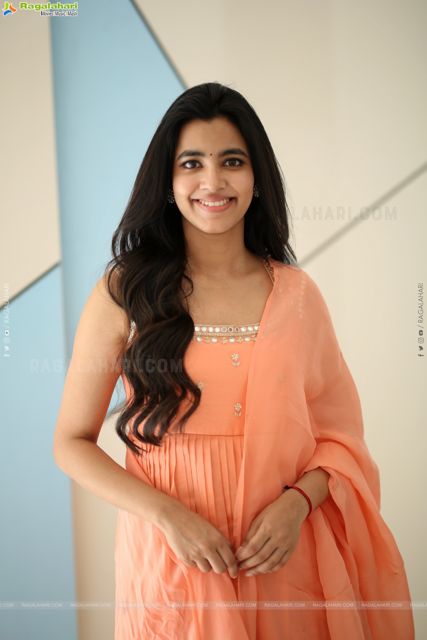 Shivani Nagaram at Hey Balwanth Movie Interview, HD Gallery