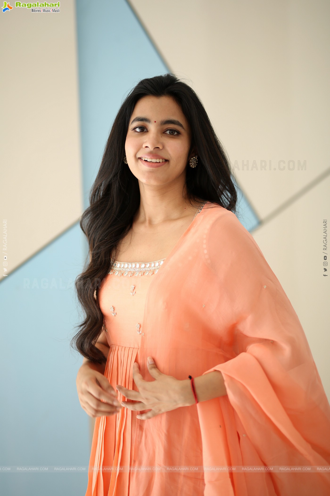 Shivani Nagaram at Hey Balwanth Movie Interview, HD Gallery