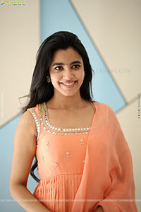 Shivani Nagaram at Hey Balwanth Movie Interview