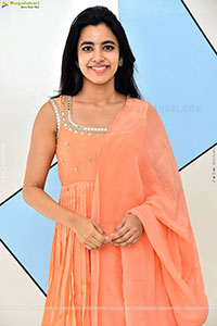 Shivani Nagaram at Hey Balwanth Movie Interview