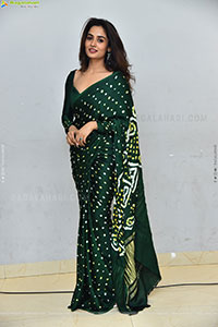 Teju Ashwini Beautiful Stills in Green Saree, HD Gallery