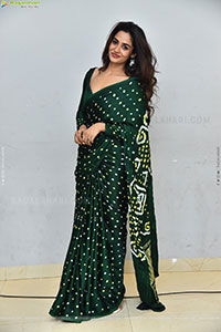 Teju Ashwini Beautiful Stills in Green Saree, HD Gallery