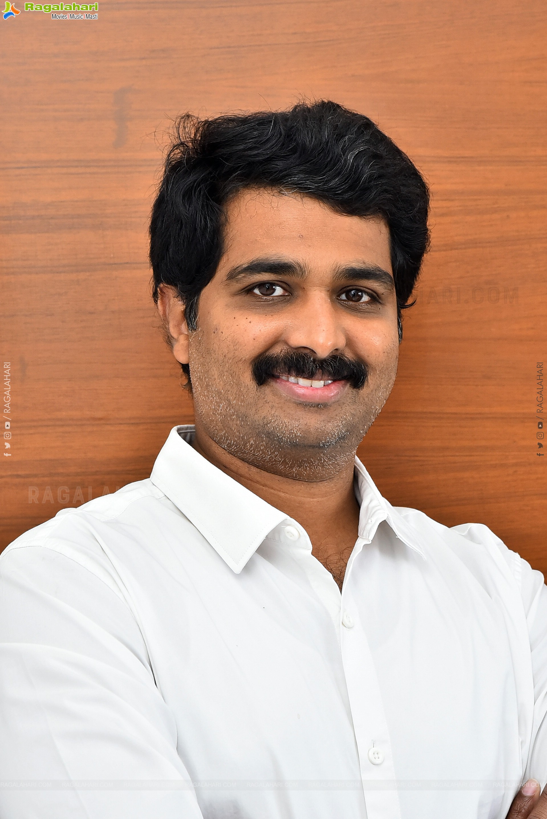 Vamsi Nandipati at Hey Bhagawan Movie Interview, HD Gallery