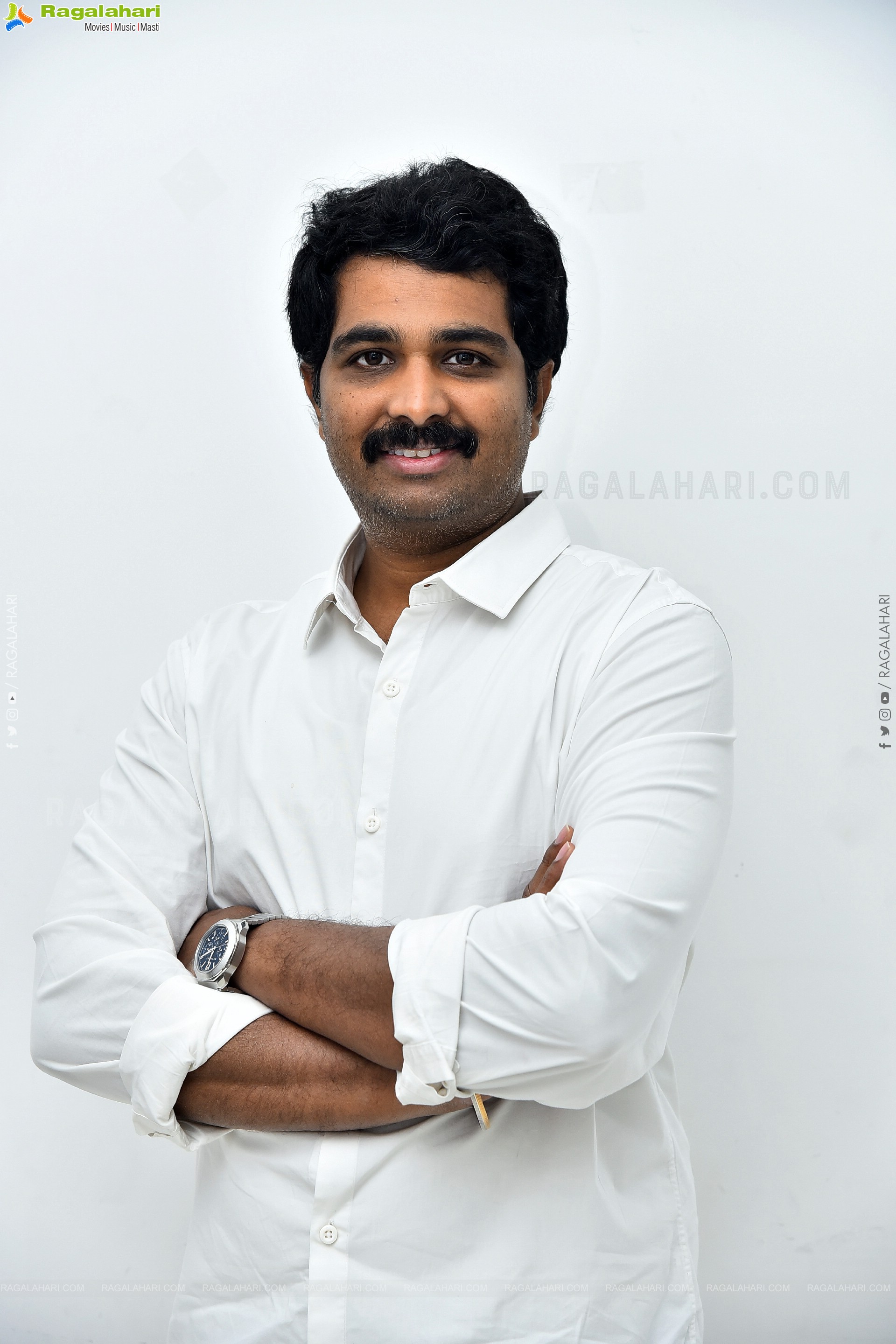 Vamsi Nandipati at Hey Bhagawan Movie Interview, HD Gallery