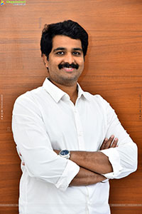 Vamsi Nandipati at Hey Bhagawan Movie Interview, HD Gallery 