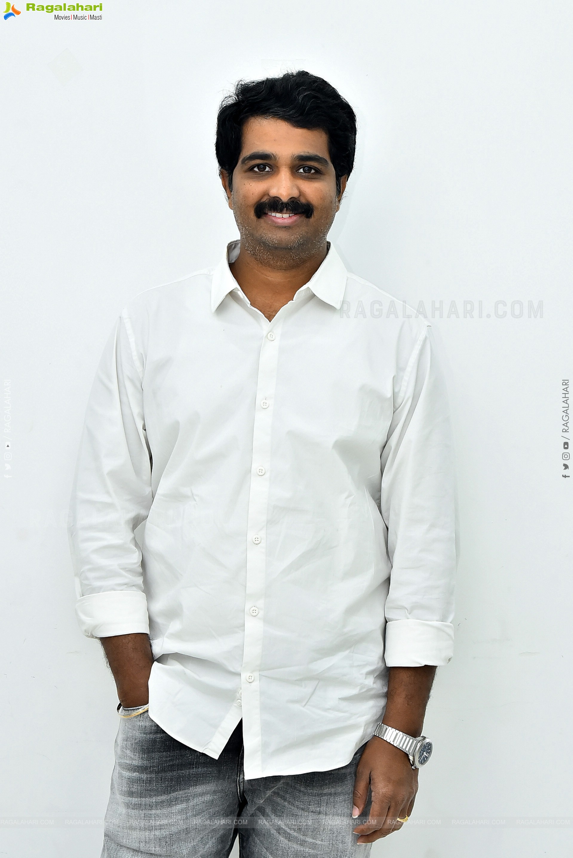 Vamsi Nandipati at Hey Bhagawan Movie Interview, HD Gallery