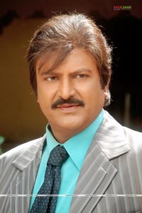 Mohan Babu in Raju Maharaju