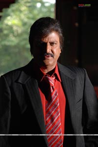 Mohan Babu in Raju Maharaju