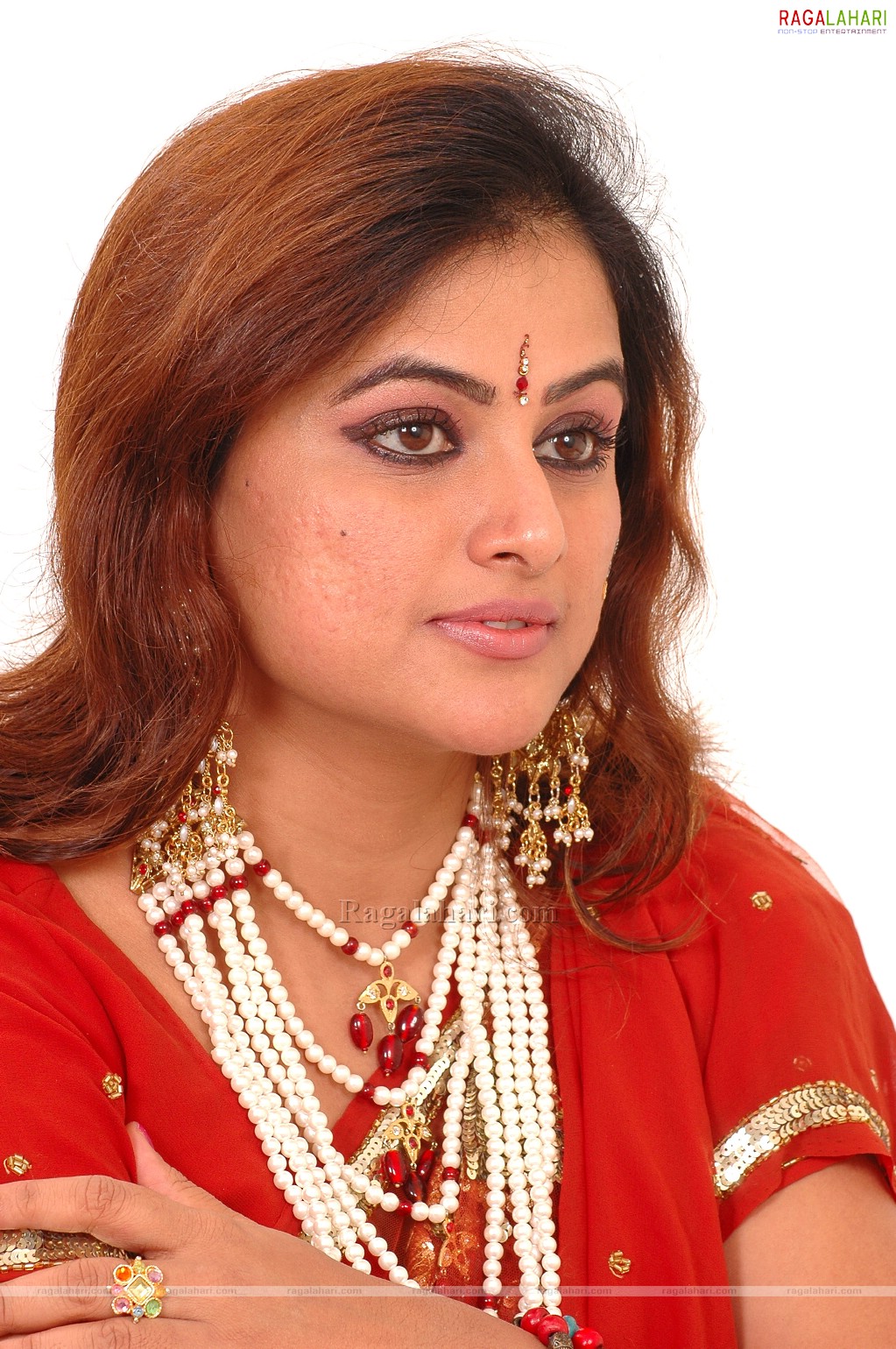 Ravithreyeni Chowdary
