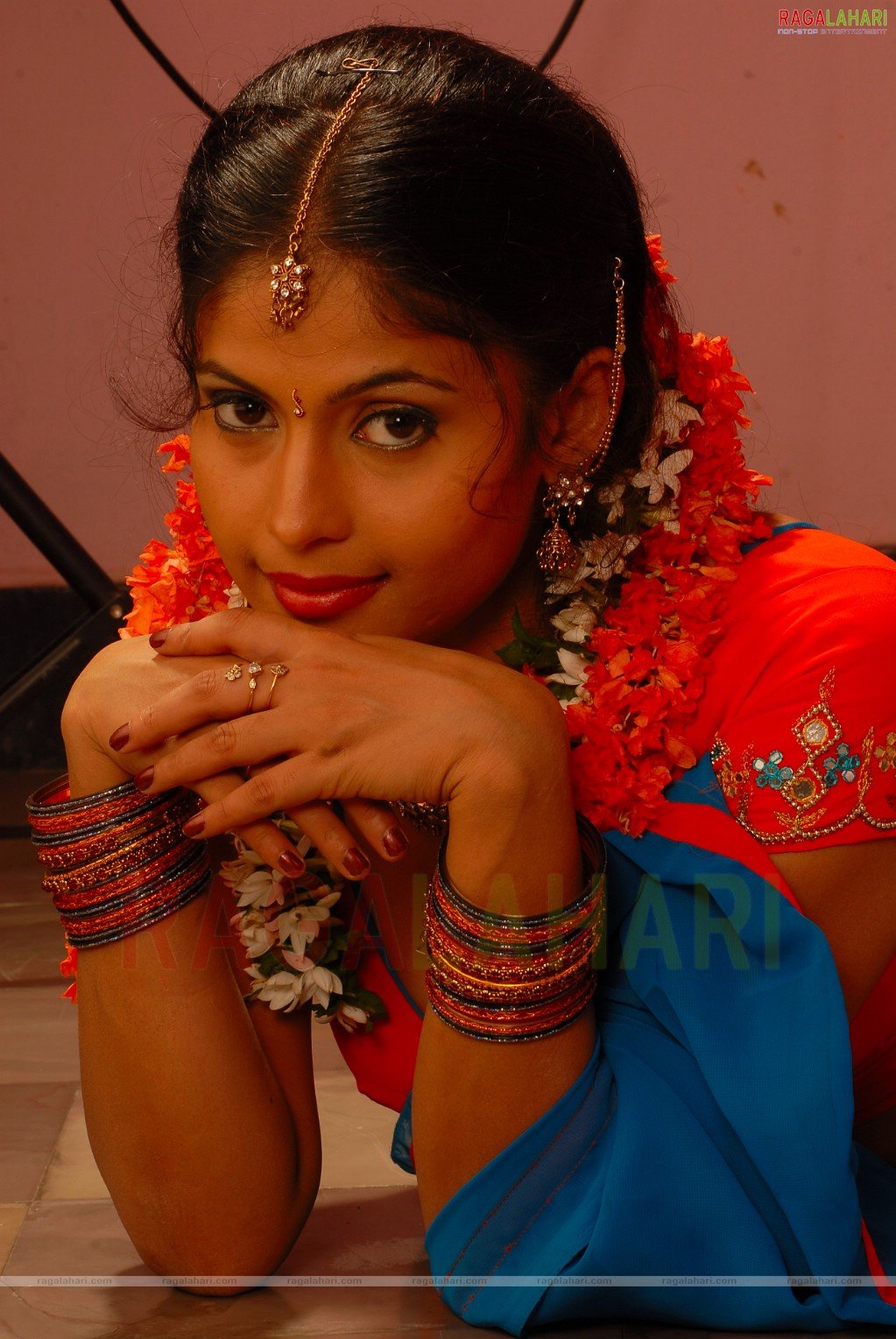 Saira Bhanu