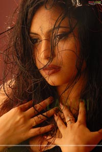 Saira Bhanu Hot Poses