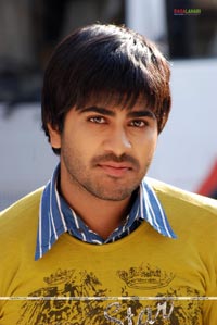 Sharwanand in Raju Maharaju