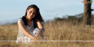 Tamanna in Anandathandavam