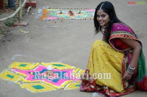 Bindu Madhavi Photo Gallery