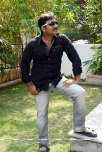 Srini Vaitla Photo Gallery