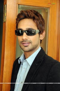 Varun Sandesh at Marocharitra Sets