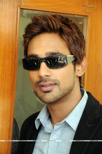 Varun Sandesh at Marocharitra Sets