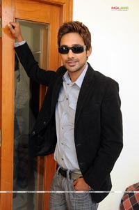 Varun Sandesh at Marocharitra Sets