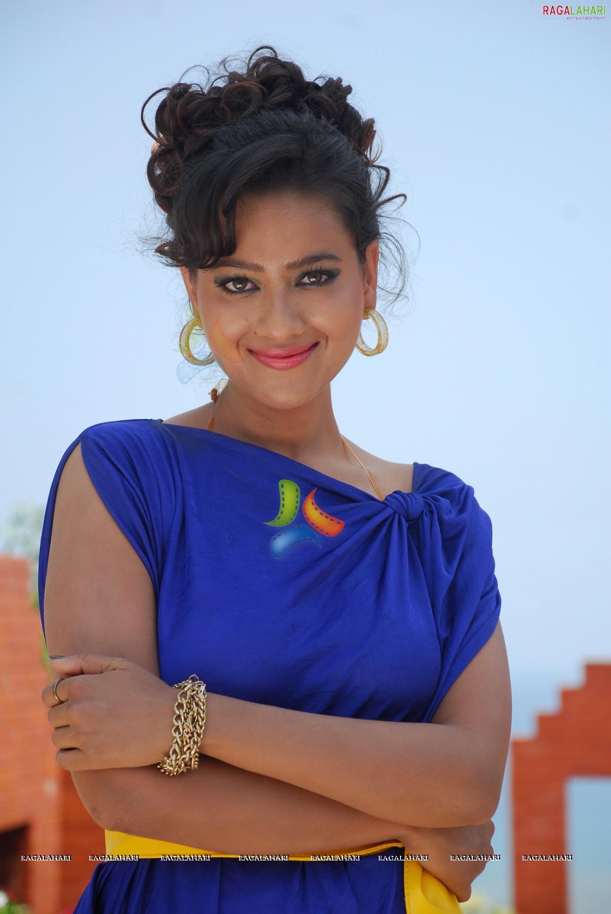 Madalasa Sharma (Hi-Res)