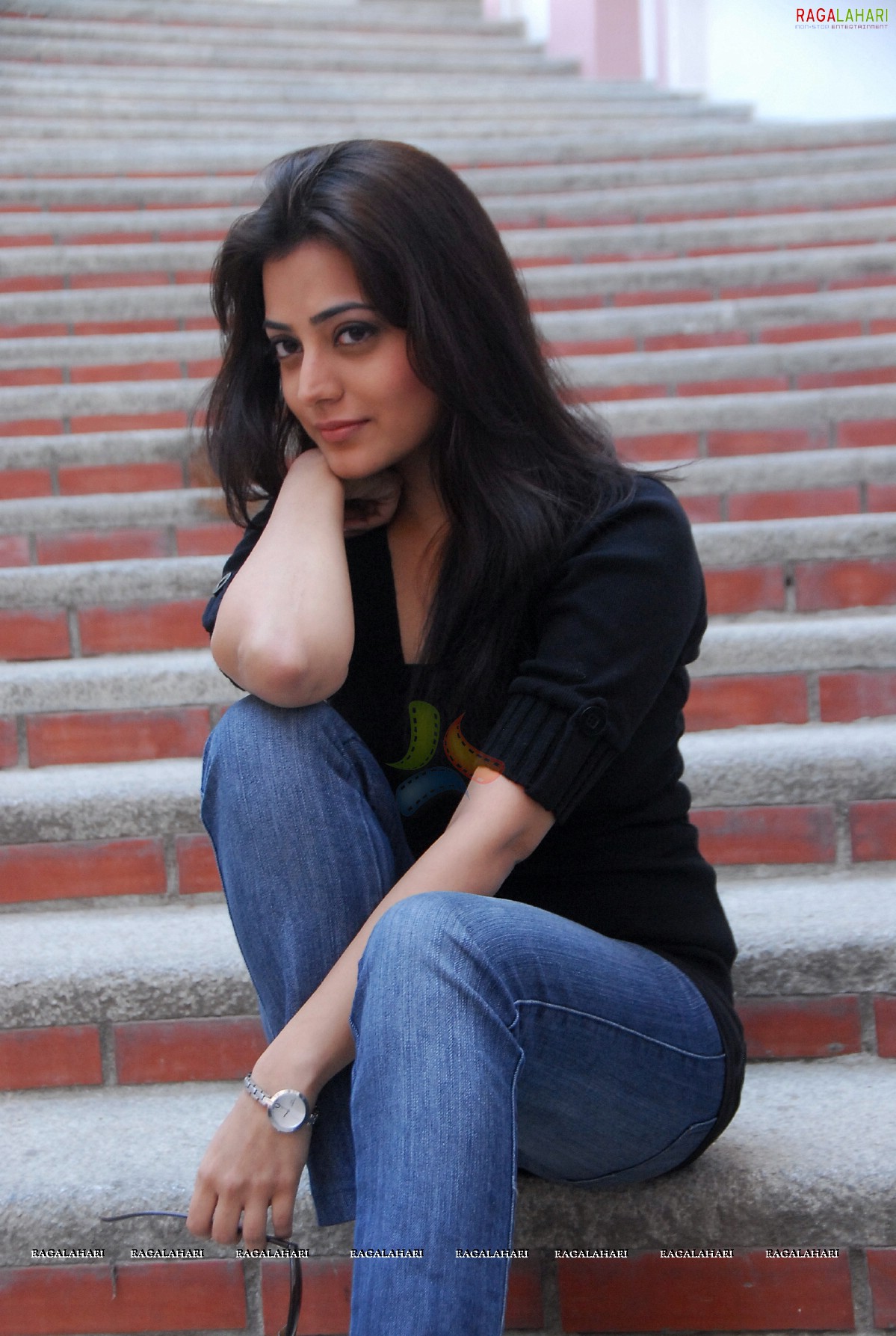 Nisha Agarwal (Hi-Res)
