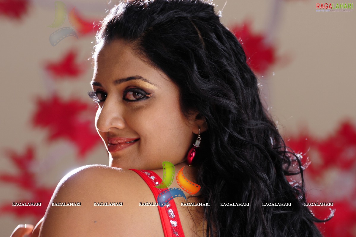 Vimala Raman (Hi-Res)