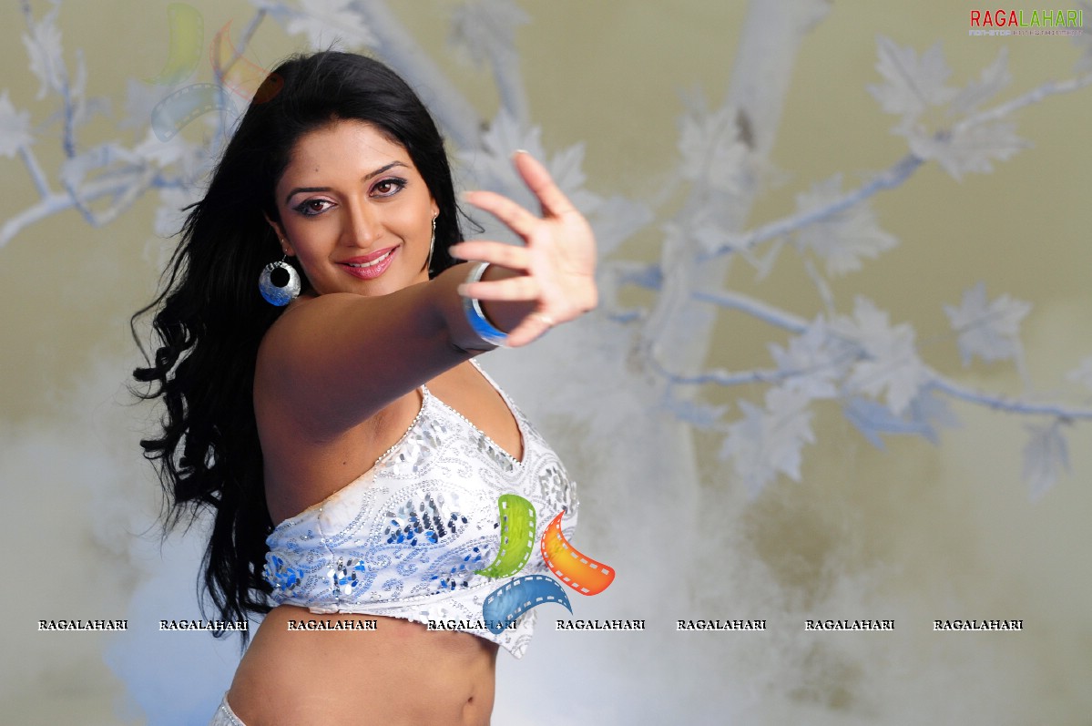 Vimala Raman (Hi-Res)