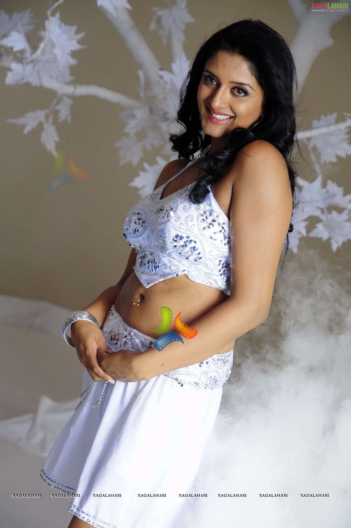 Vimala Raman (Hi-Res)