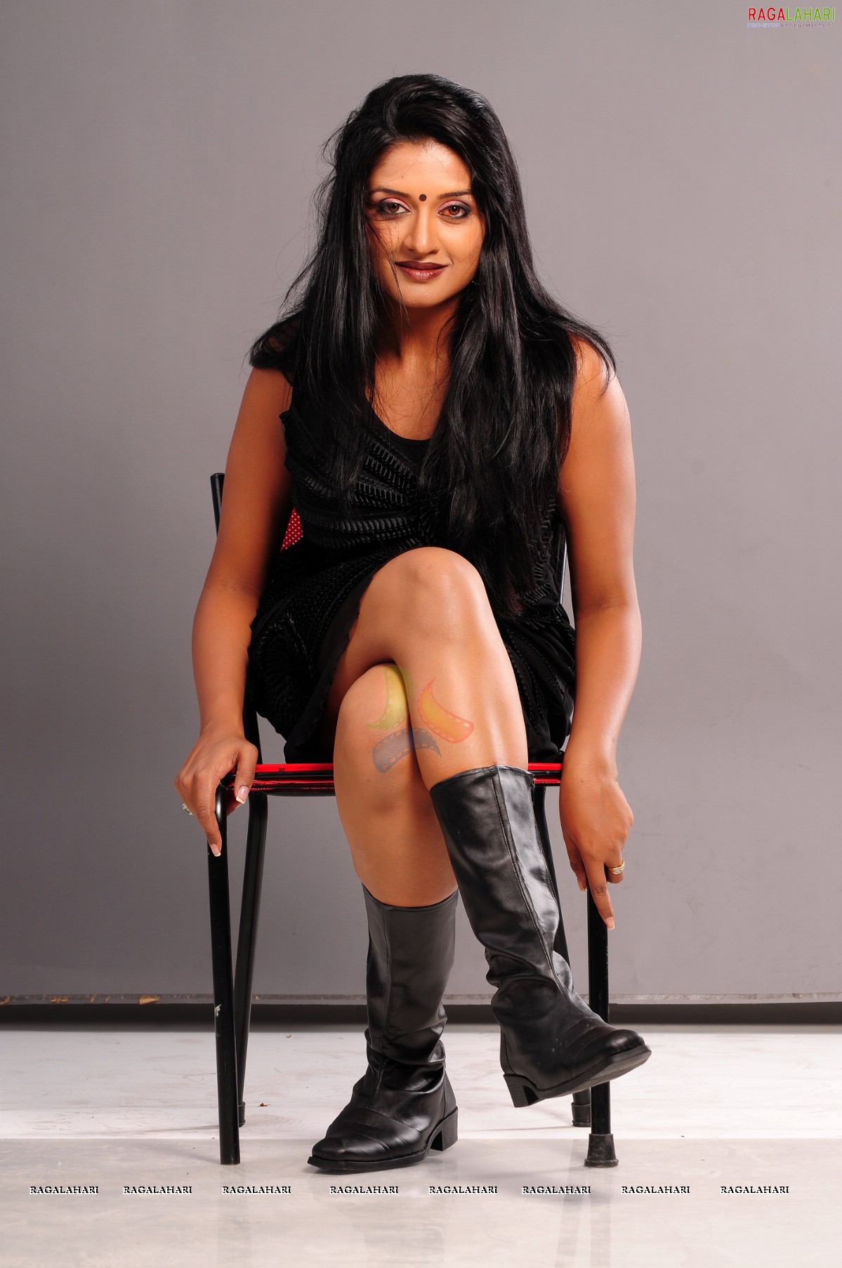 Vimala Raman (Hi-Res)