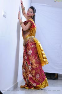 Beautiful Kushik in Saree