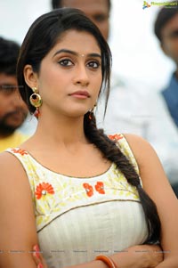 Regina Cassandra in Sleeveless Dress