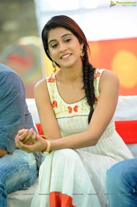 Regina Cassandra in Sleeveless Dress