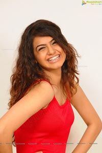 Shubha Phutela Photos