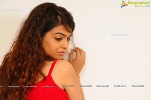 Shubha Phutela Photos