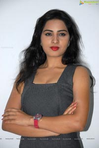 Srushti Dange Hot Photos